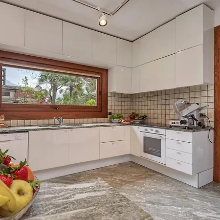 Beatrice * مانديلو ديل لاريو