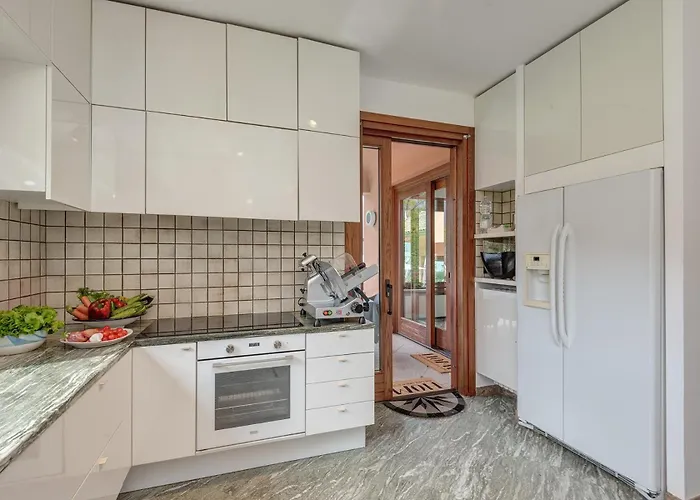 Beatrice * Mandello del Lario