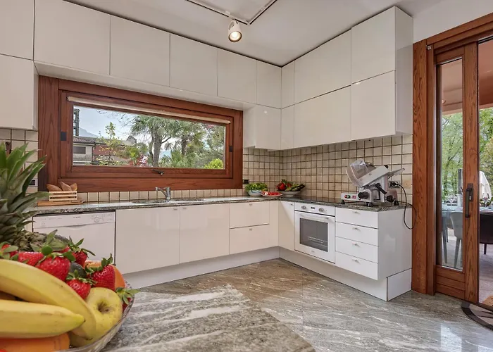 Beatrice * Mandello del Lario